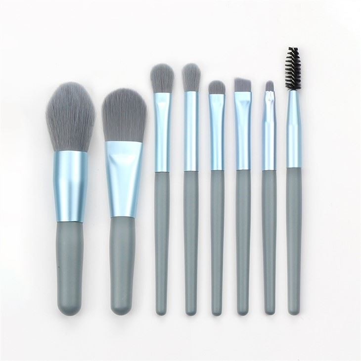 Fantasy Blue Makeup Brush